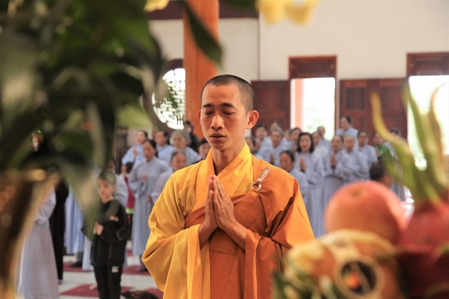 One- day Retreat at Giai Lam Pagoda - Ha Tinh