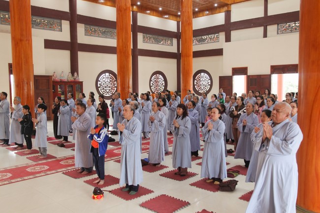 One- day Retreat at Giai Lam Pagoda - Ha Tinh