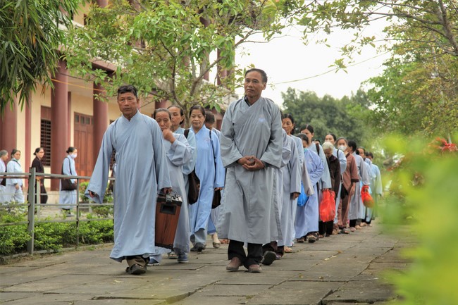 One- day Retreat at Giai Lam Pagoda - Ha Tinh