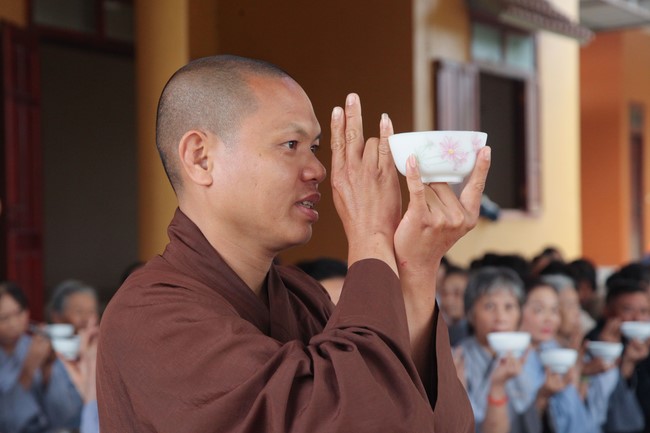 One- day Retreat at Giai Lam Pagoda - Ha Tinh