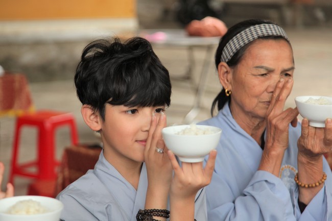 One- day Retreat at Giai Lam Pagoda - Ha Tinh