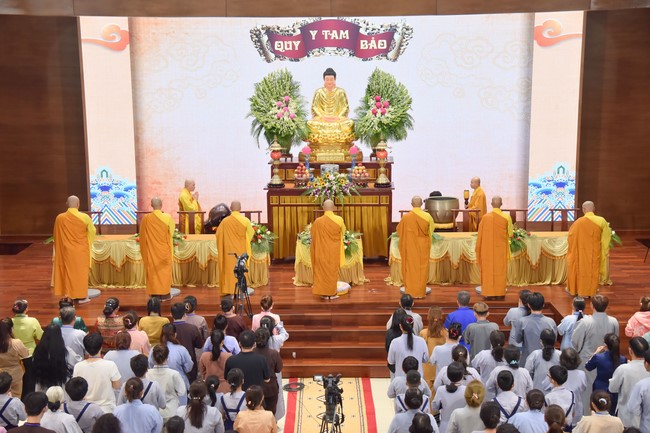 Lễ quy y Tam bảo – lần 1/2023