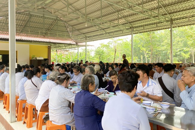 One-Day Peaceful Retreat at Suoi Phap Pagoda