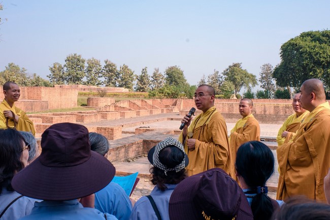 Chùa Hòa Phúc – Hà Nội: Khoá tu học “Về Miền Đất Phật”