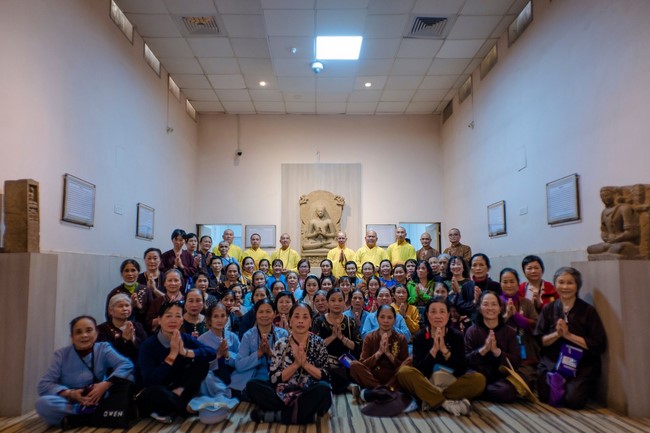 Chùa Hòa Phúc – Hà Nội: Khoá tu học “Về Miền Đất Phật”