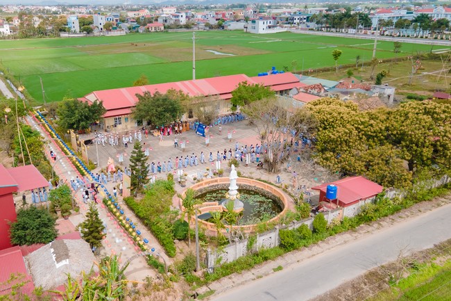 Robe-Bowl welcome Ceremony from India at Dong Cao Pagoda - Thanh Hoa
