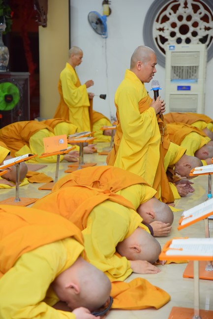 Repentance ceremony on Feb. 30th, Year of the Cat