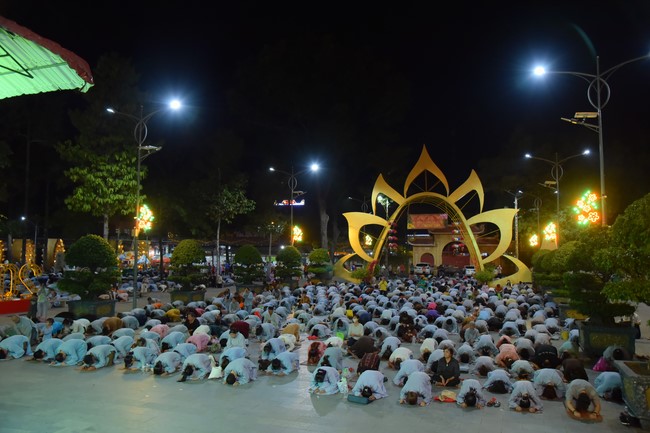 Repentance ceremony on Feb. 30th, Year of the Cat