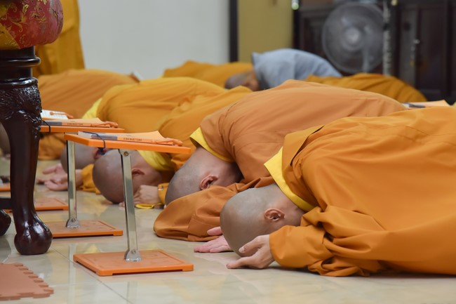 Repentance ceremony on Feb. 30th, Year of the Cat