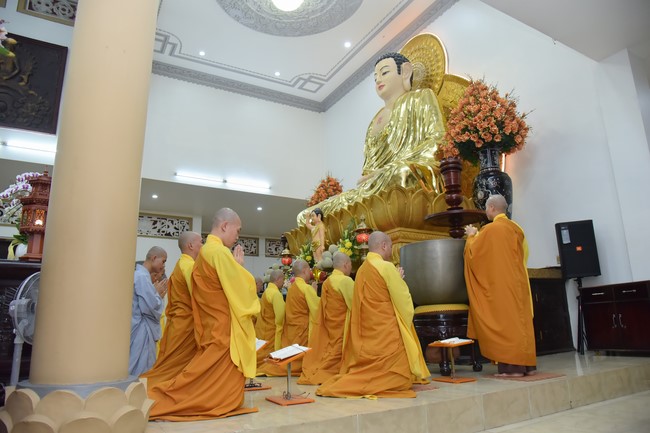 Repentance ceremony on Feb. 30th, Year of the Cat