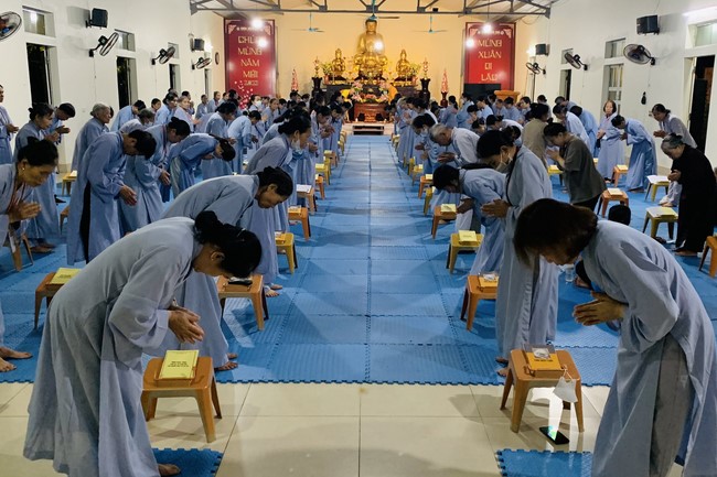 Repentant Ceremony on Feb. 30th, Year of the Cat at Dong Cao pagoda