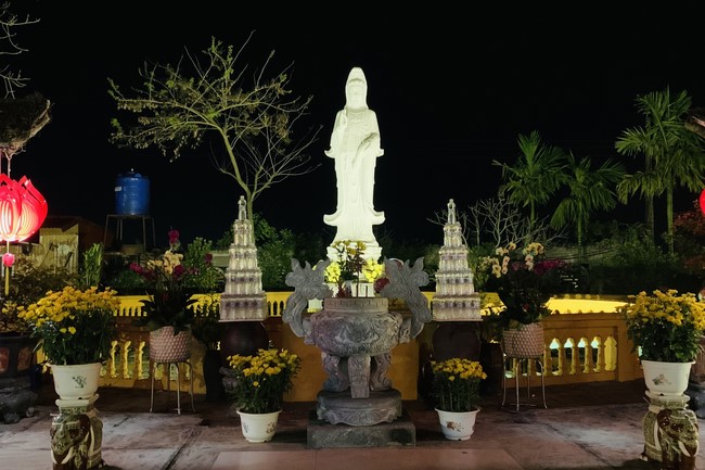 Repentant Ceremony on Feb. 30th, Year of the Cat at Dong Cao pagoda