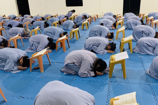 Repentant Ceremony on Feb. 30th, Year of the Cat at Dong Cao pagoda