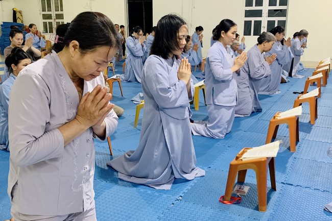 Repentant Ceremony on Feb. 30th, Year of the Cat at Dong Cao pagoda