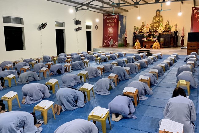 Repentant Ceremony on Feb. 30th, Year of the Cat at Dong Cao pagoda