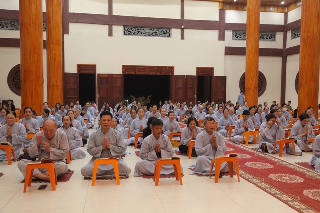 Repentance ceremony on Feb. 30th, Year of the Cat at Giai Lam Temple – Ha Tinh
