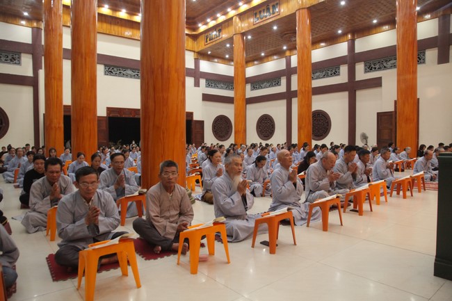 Repentance ceremony on Feb. 30th, Year of the Cat at Giai Lam Temple – Ha Tinh