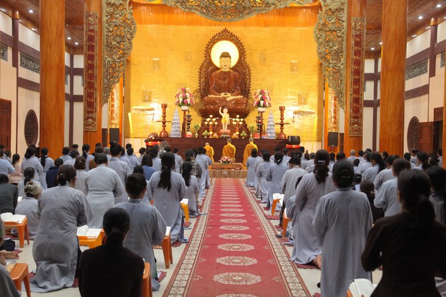 Repentance ceremony on Feb. 30th, Year of the Cat at Giai Lam Temple – Ha Tinh