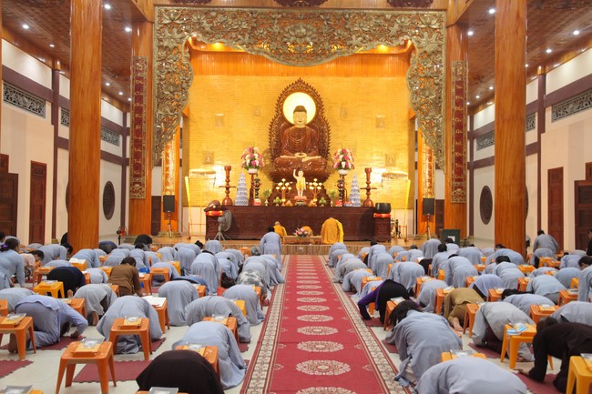 Repentance ceremony on Feb. 30th, Year of the Cat at Giai Lam Temple – Ha Tinh