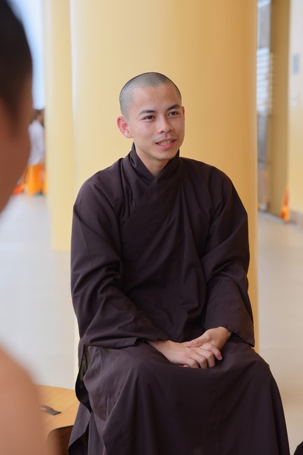 Second day of Retreat Establishing communication in the family - Solving knots, reconnecting deep love of Plum Village.