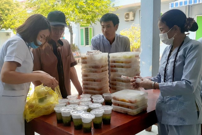 Chùa Đống Cao – Thanh Hóa: Khóa tu một ngày và thiện sự nhân ngày đầu tháng