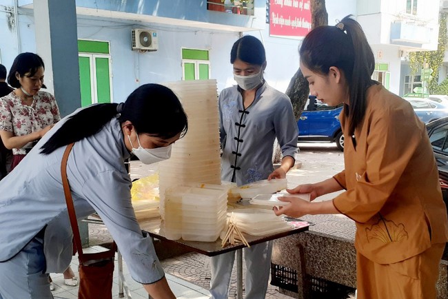 Chùa Đống Cao – Thanh Hóa: Khóa tu một ngày và thiện sự nhân ngày đầu tháng