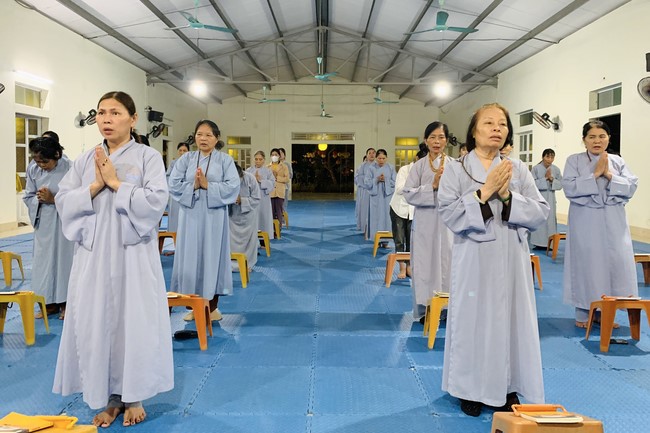 Chùa Đống Cao – Thanh Hóa: Khóa tu một ngày và thiện sự nhân ngày đầu tháng