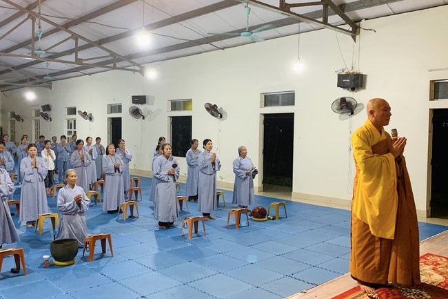 Chùa Đống Cao – Thanh Hóa: Khóa tu một ngày và thiện sự nhân ngày đầu tháng