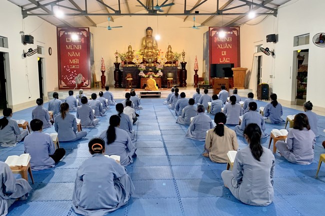 Chùa Đống Cao – Thanh Hóa: Khóa tu một ngày và thiện sự nhân ngày đầu tháng