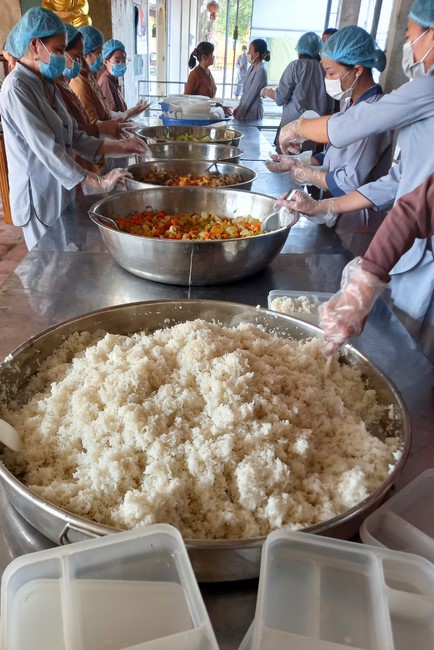 Chùa Đống Cao – Thanh Hóa: Khóa tu một ngày và thiện sự nhân ngày đầu tháng