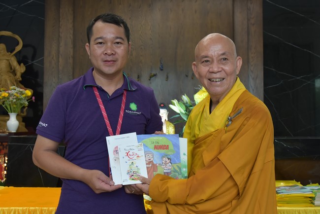 The Opening ceremony of Toan Phat Logistics Company