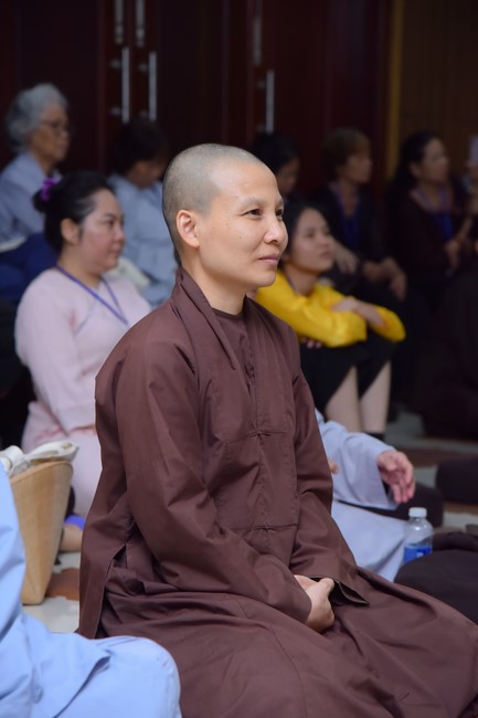 Fourth day closing the Retreat Establishing communication in the family - Solving knots, reconnecting deep love of Plum Village.