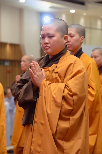 Fourth day closing the Retreat Establishing communication in the family - Solving knots, reconnecting deep love of Plum Village.