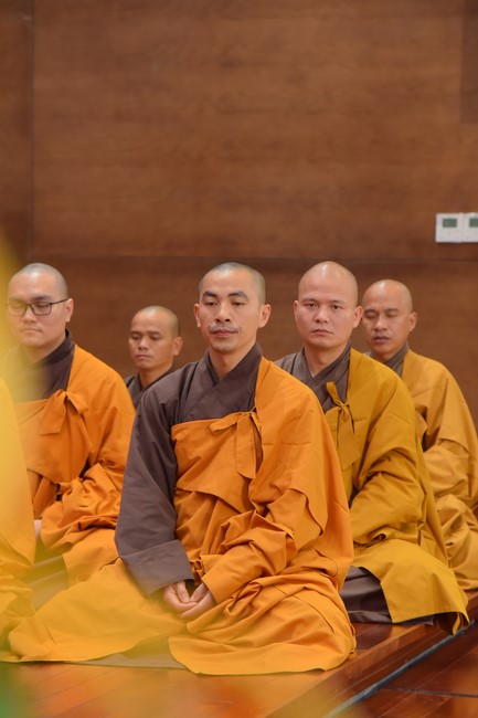 Fourth day closing the Retreat Establishing communication in the family - Solving knots, reconnecting deep love of Plum Village.