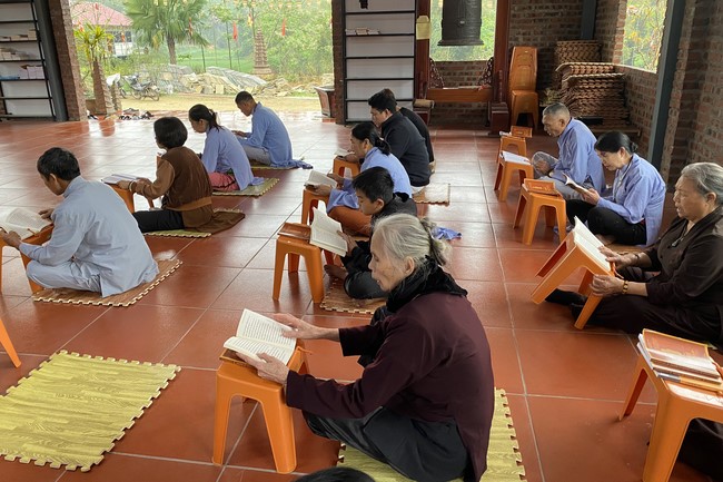 The ceremony putting statue Bodhisattva Avalokitesvara at Dai Co Viet Pagoda, Yen Bái