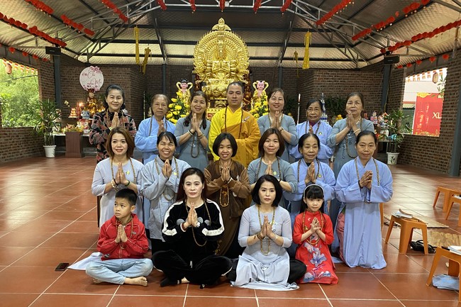 The ceremony putting statue Bodhisattva Avalokitesvara at Dai Co Viet Pagoda, Yen Bái