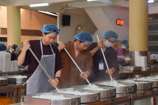 74th Dharma Light Program