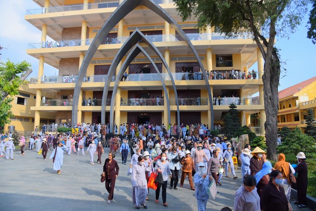 74th Dharma Light Program