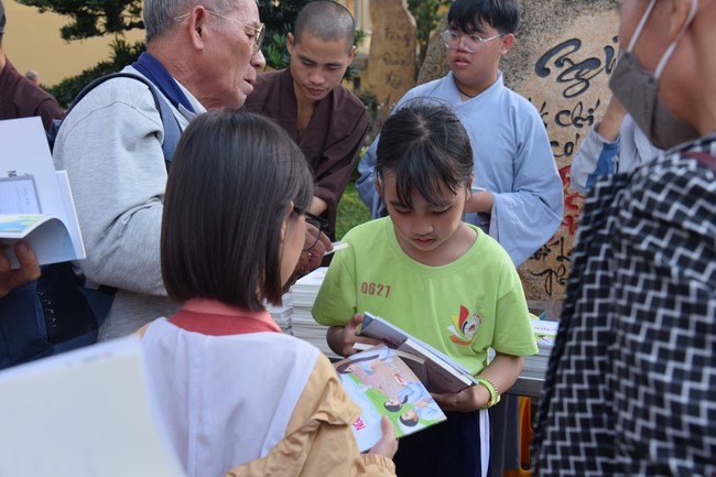 74th Dharma Light Program