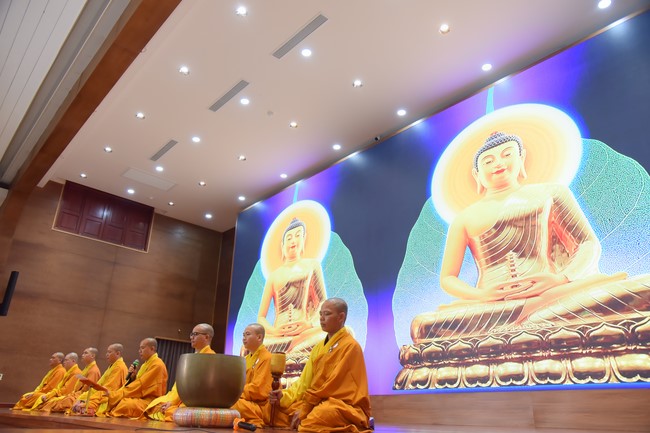 74th Dharma Light Program