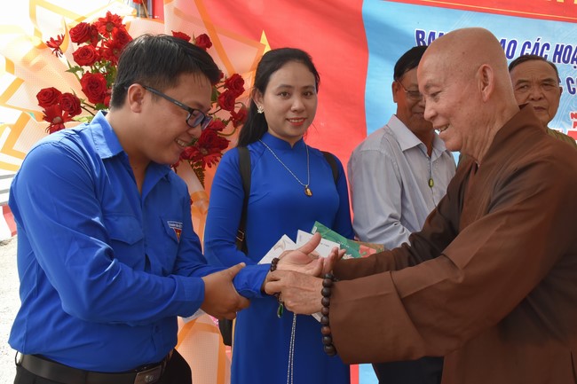 Lễ Khánh Thành cầu Kênh Giữa tại Hòn Đất, Kiên Giang