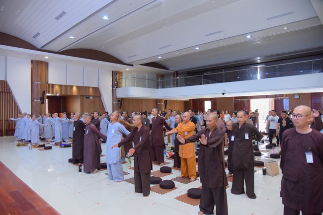 Chương trình cộng đồng Thanh lọc thân tâm hướng dẫn chăm sóc sức khỏe chủ động - Thuận tự nhiên