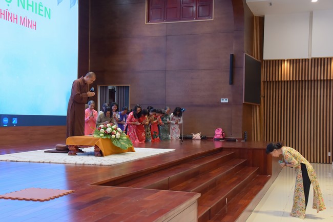 Chương trình cộng đồng Thanh lọc thân tâm hướng dẫn chăm sóc sức khỏe chủ động - Thuận tự nhiên