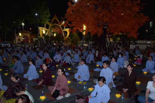 Prostrating the Names Avalokitesvara