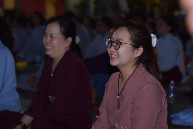 Prostrating the Names Avalokitesvara