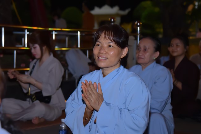 Prostrating the Names Avalokitesvara