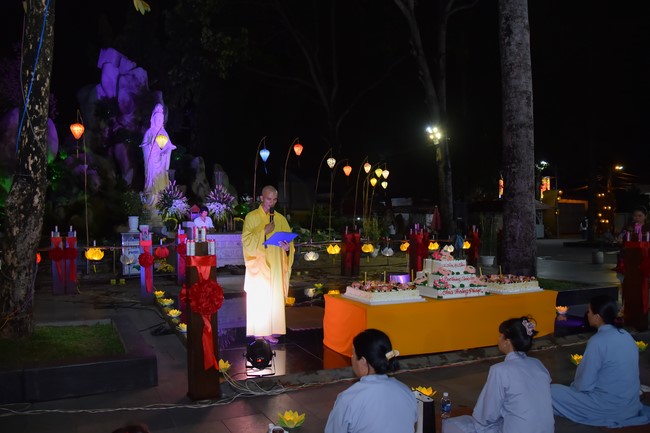 Prostrating the Names Avalokitesvara