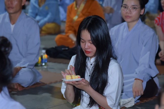 Prostrating the Names Avalokitesvara