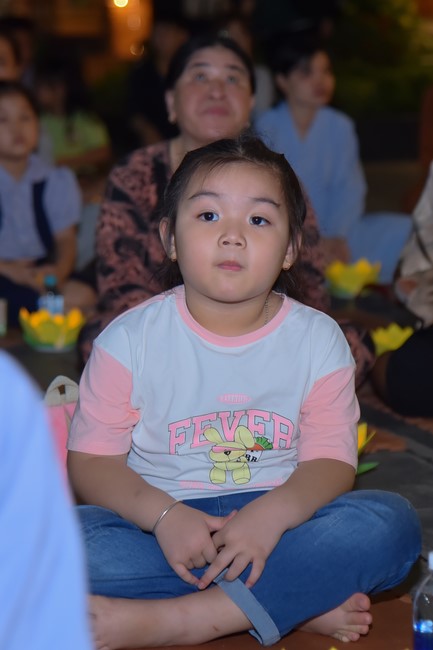 Prostrating the Names Avalokitesvara