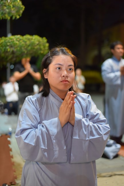 Prostrating the Names Avalokitesvara